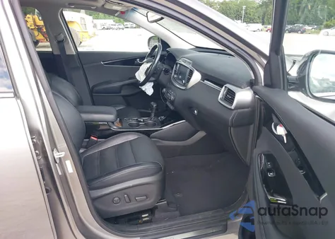 2019 Kia Sorento 3.3L Sx from USA, damaged, VIN 5XYPKDA50KG498675